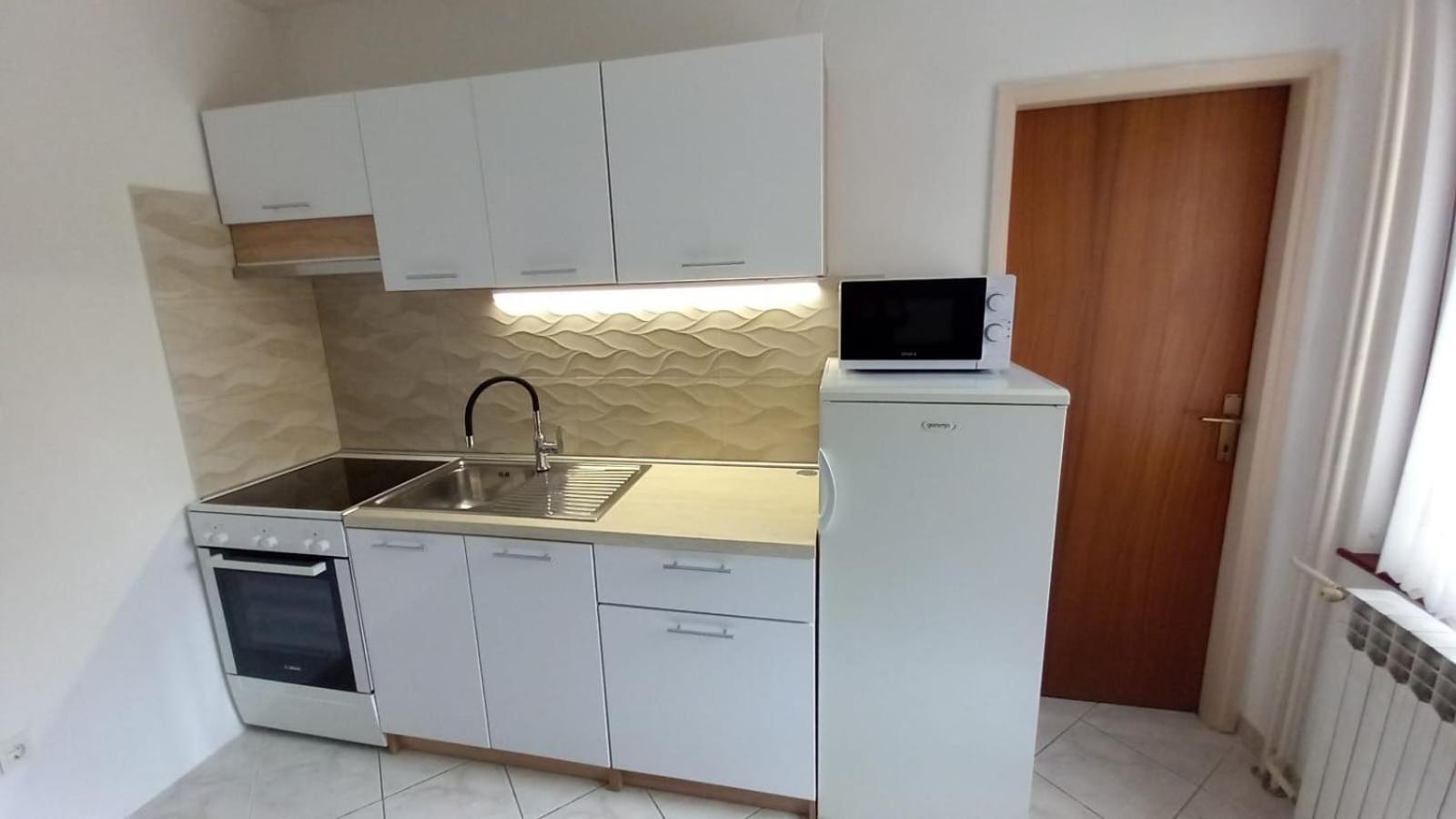 Apartment A4 Ines Near Beach Пореч Экстерьер фото